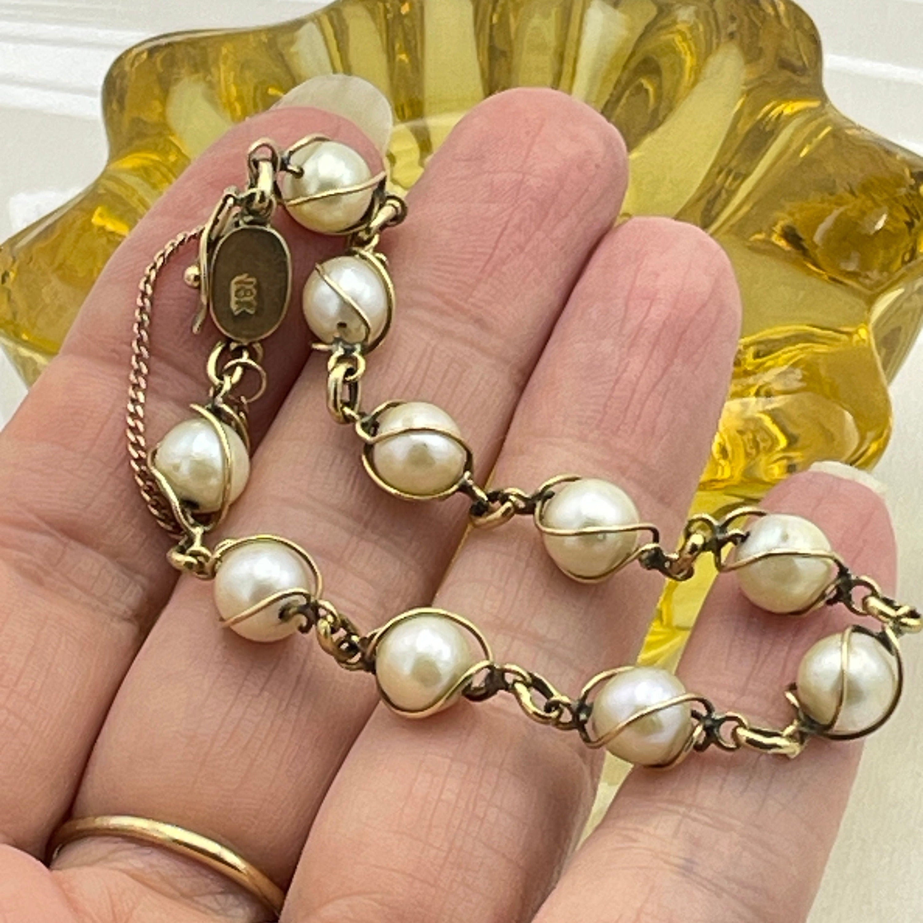 Early 20th Century, Arts & Crafts 18ct Gold, caged cultured Pearl bracelet