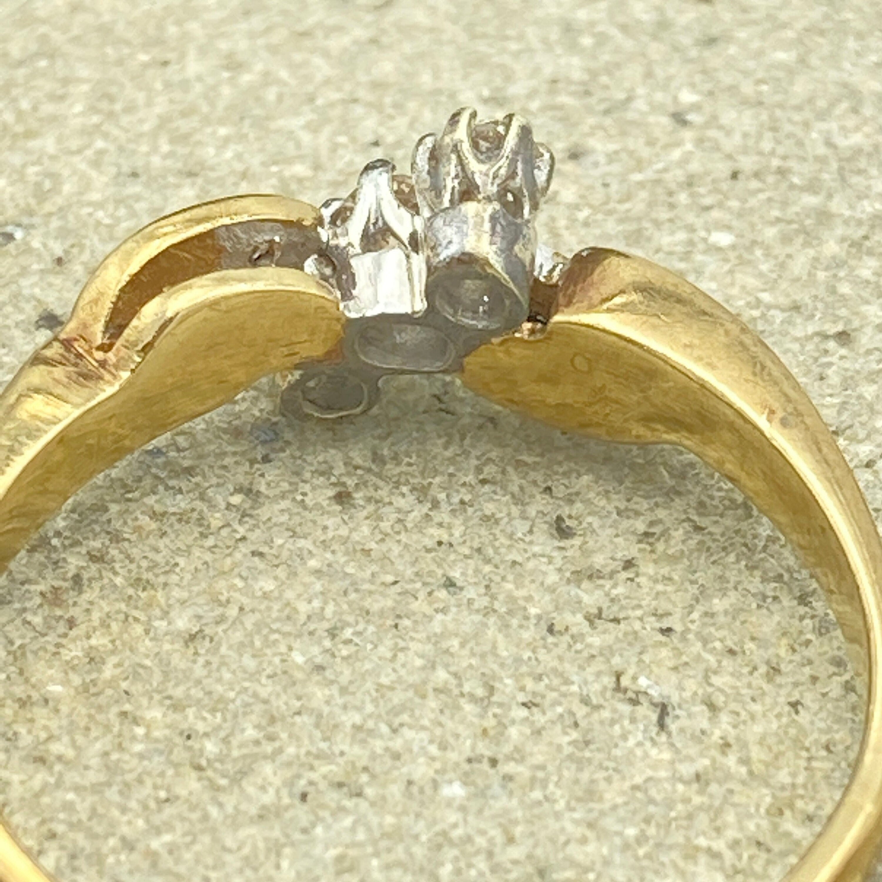 9ct Gold, Diamond Trilogy Ring
