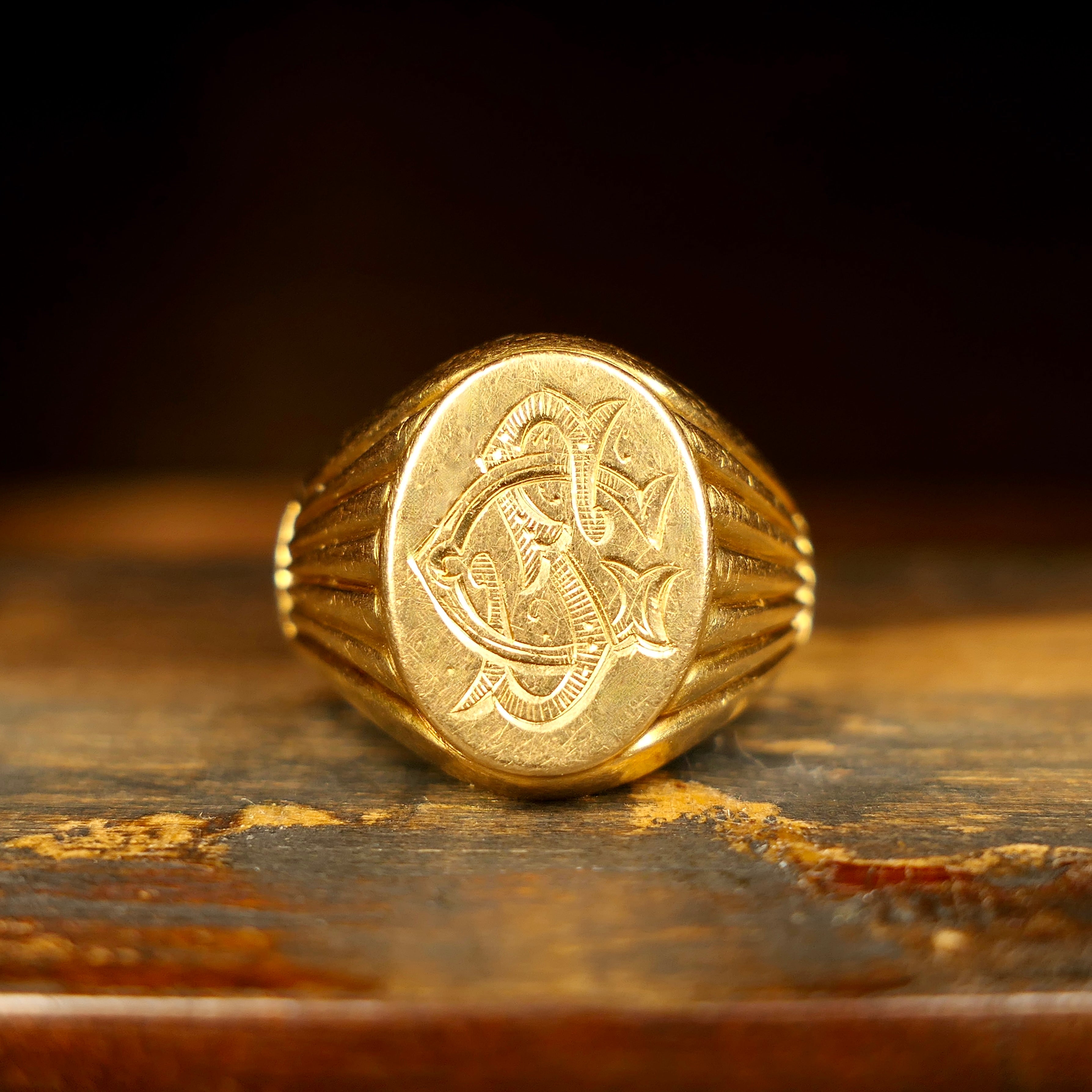 Victorian, 18ct Gold Signet Ring, 5.3 grams