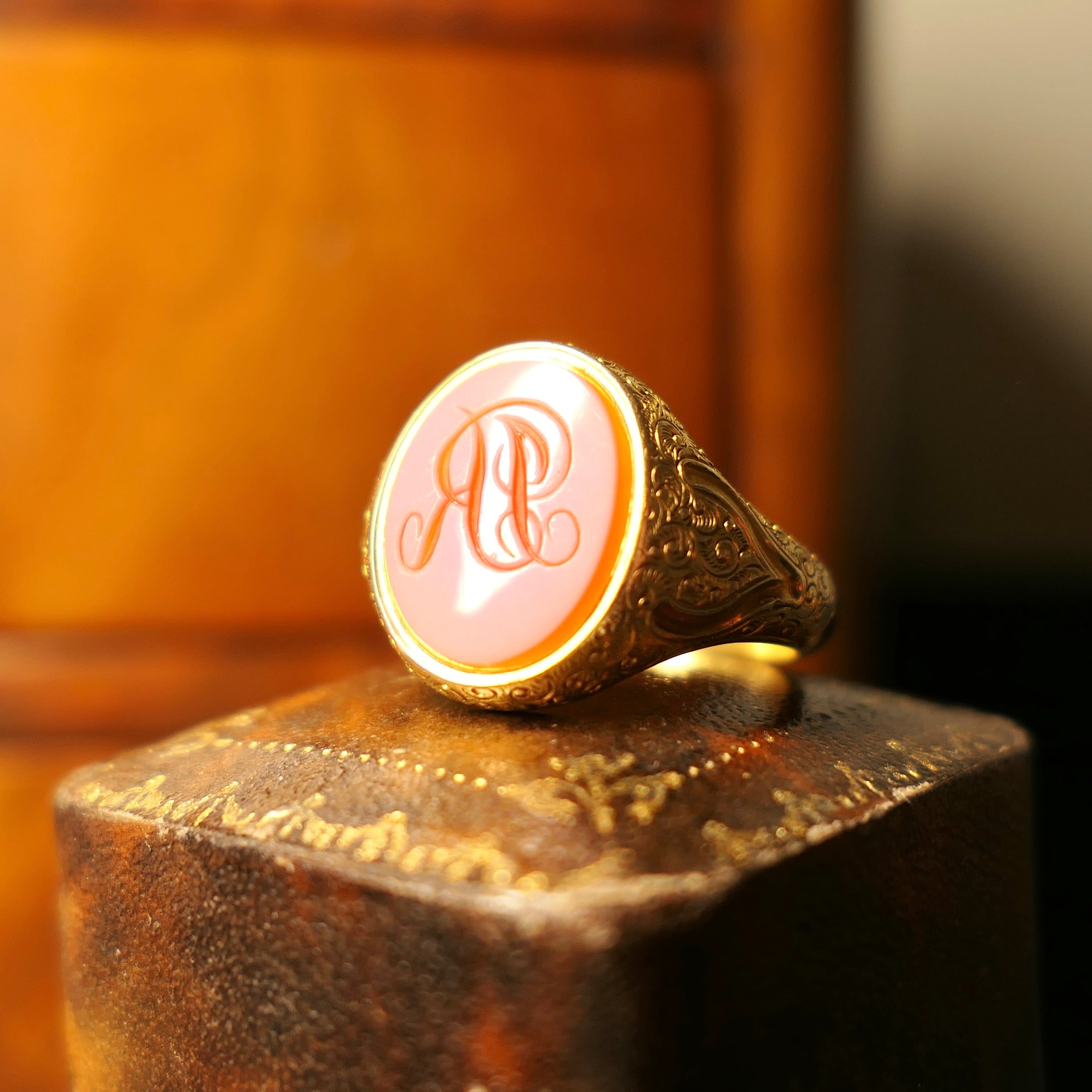 Victorian, 18ct Gold, Sardonyx, Seal Signet Ring, 8.4 grams