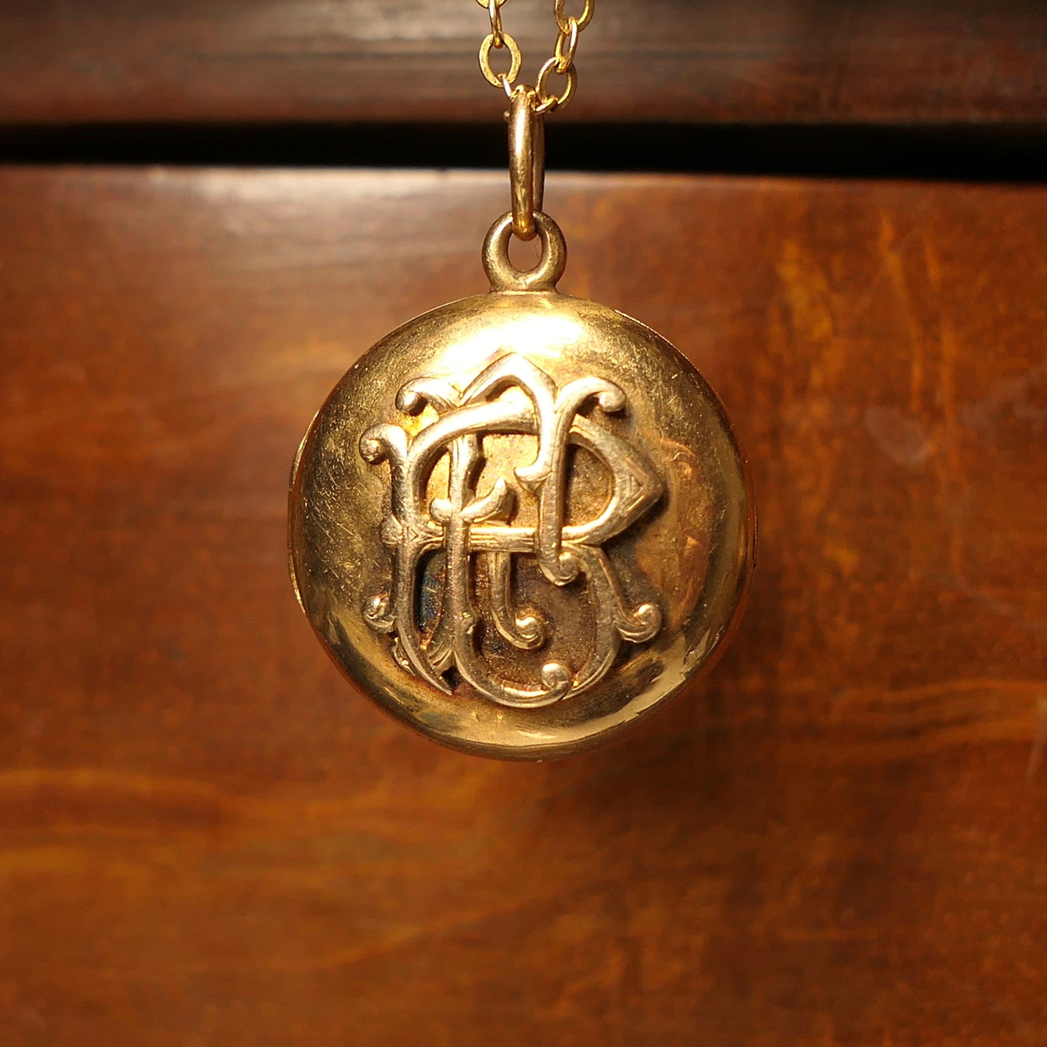 Victorian 15ct Gold, Round, Monogrammed Locket, Pendant