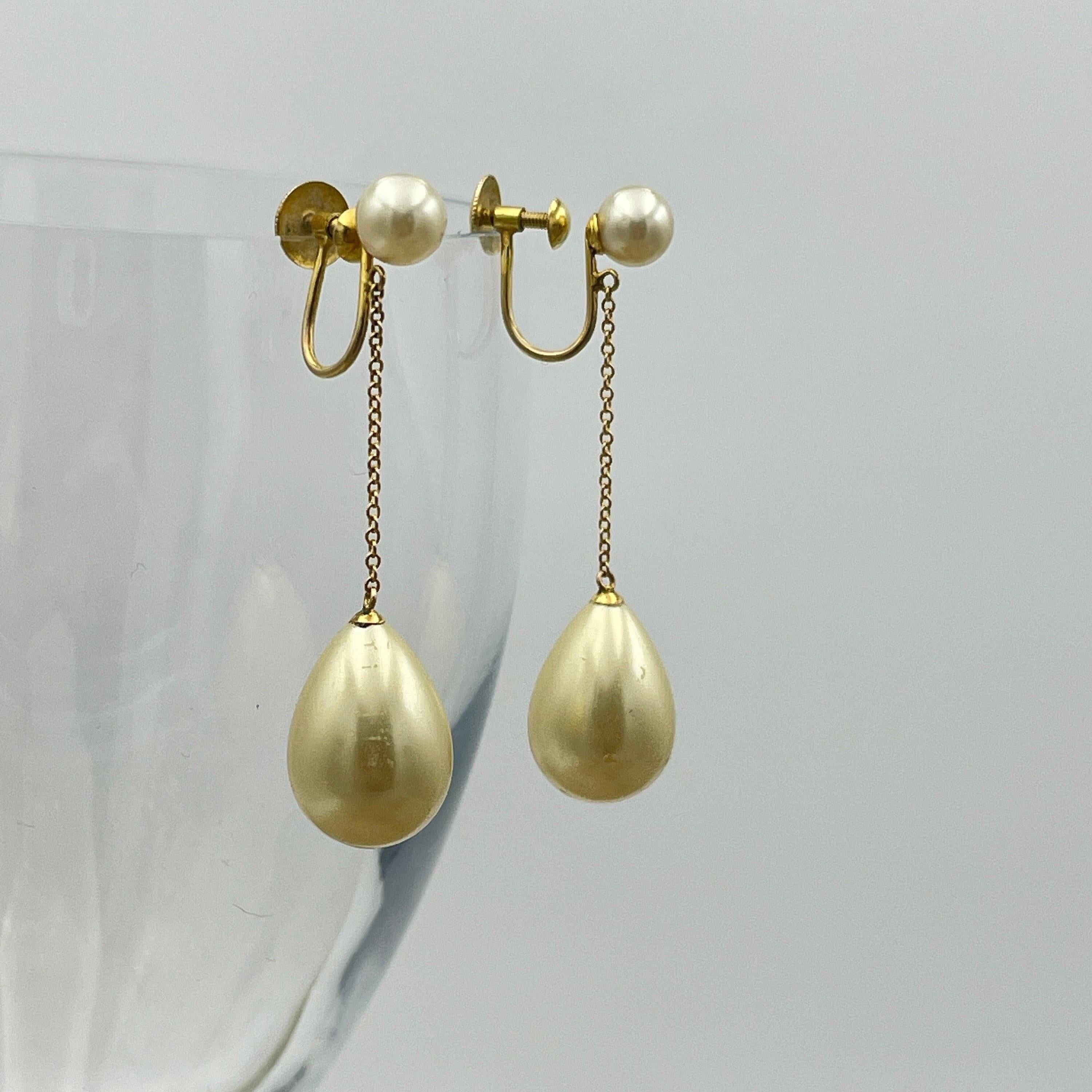 Vintage 9ct gold faux teardrop pearl screw back earrings