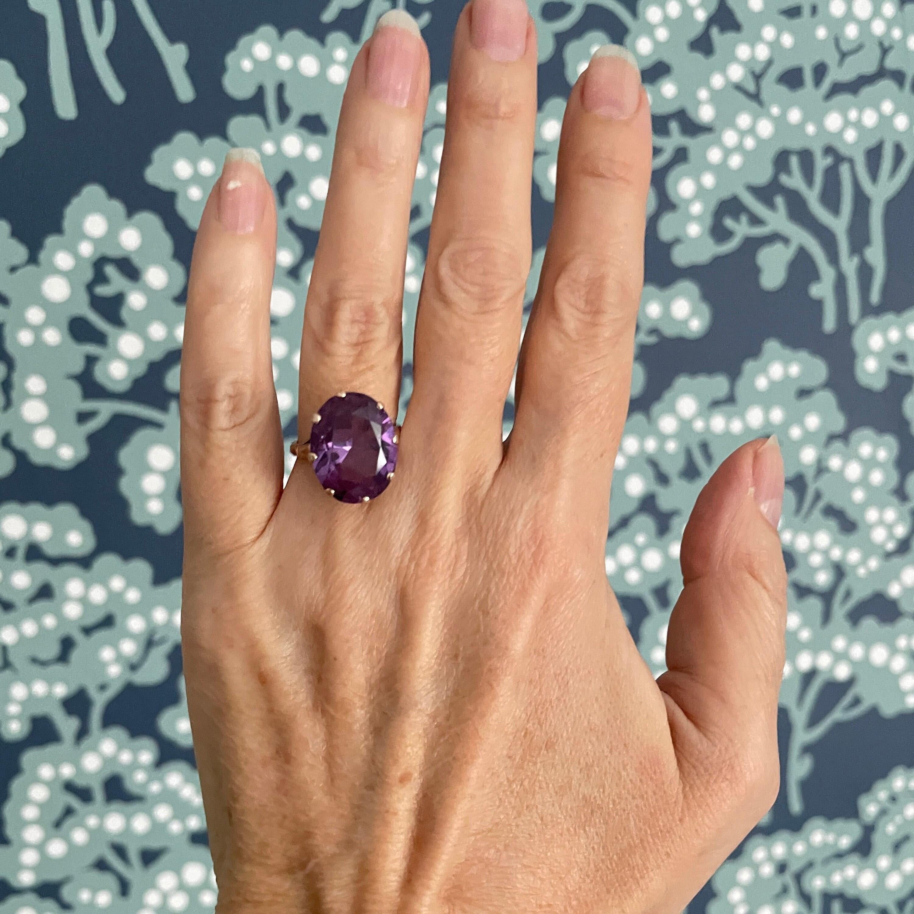 Vintage 9ct Gold Synthetic Purple Sapphire Dress Ring, c1940s