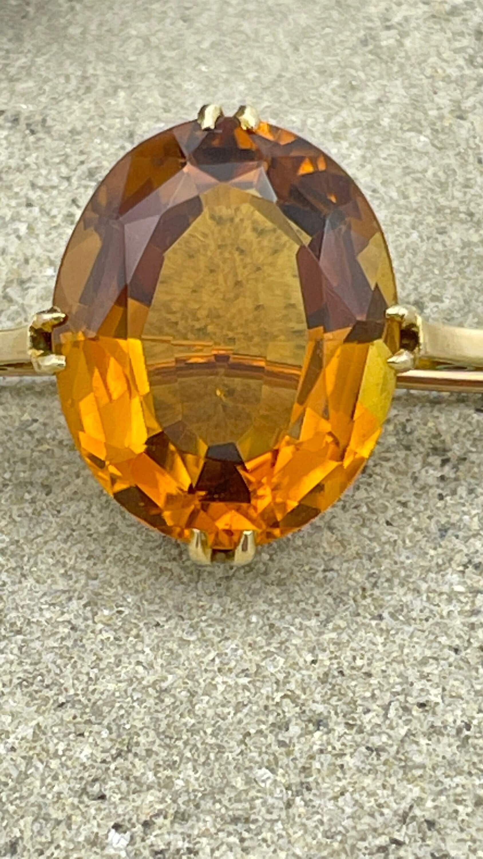 1920s, Art deco, 15ct Gold, Large Citrine Bar Brooch