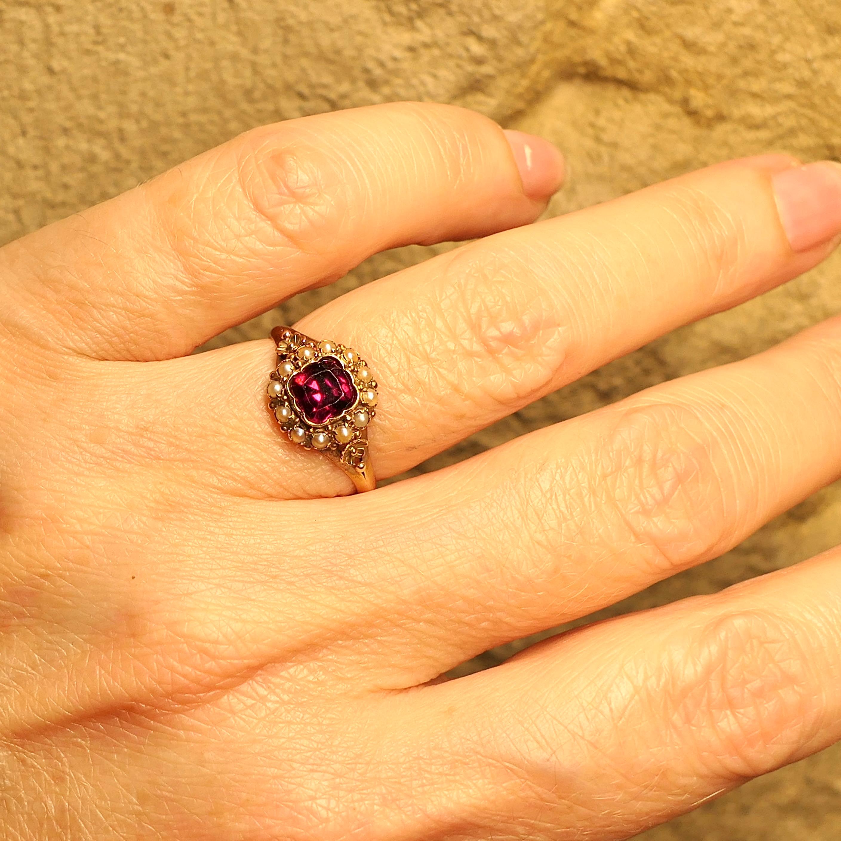 Victorian 15ct Gold, Almandine Garnet & Split Pearl Cluster ring