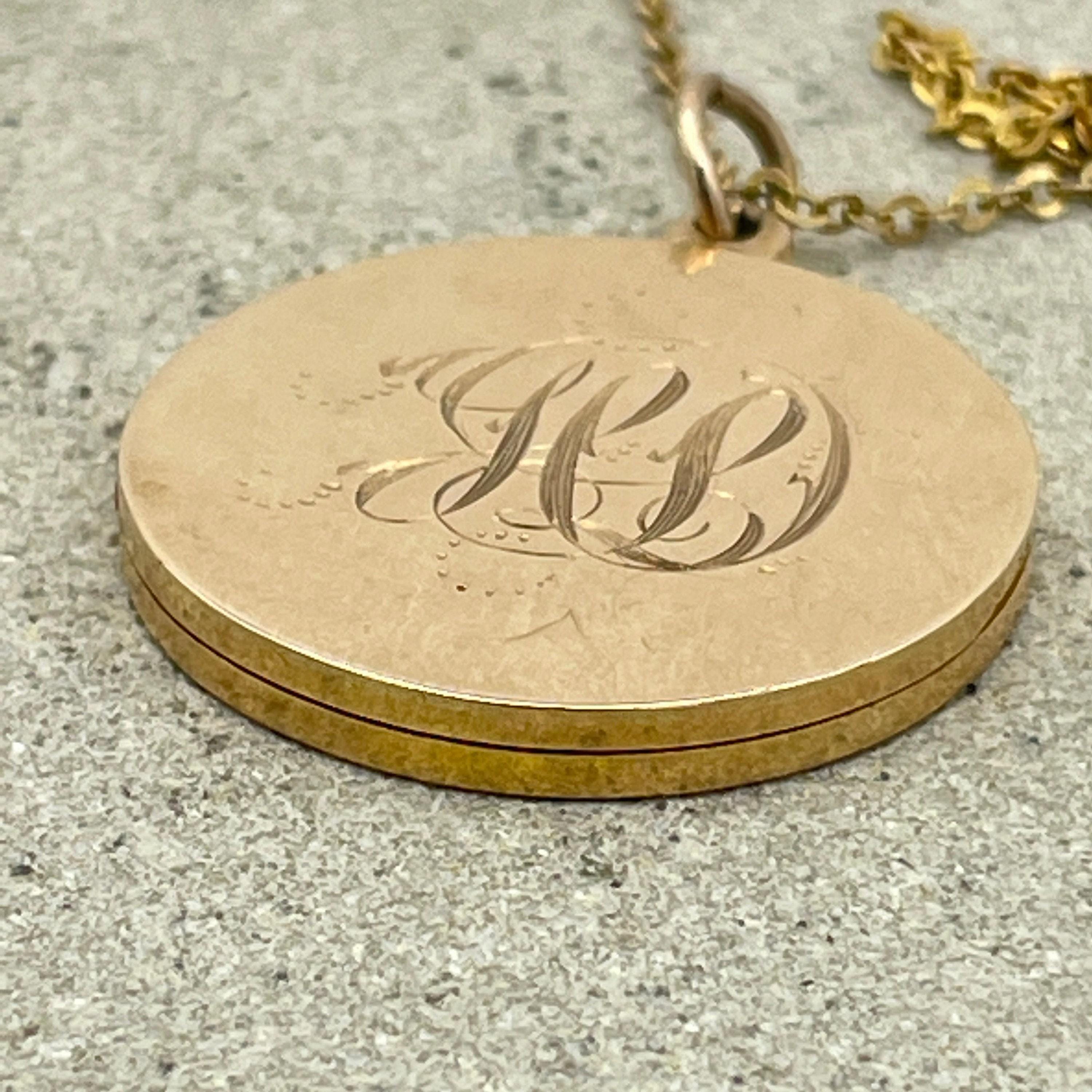 Antique, 15ct Gold Locket, Chester Hallmark 1911, 8 grams, On 9ct Gold Chain With Barrel Clasp