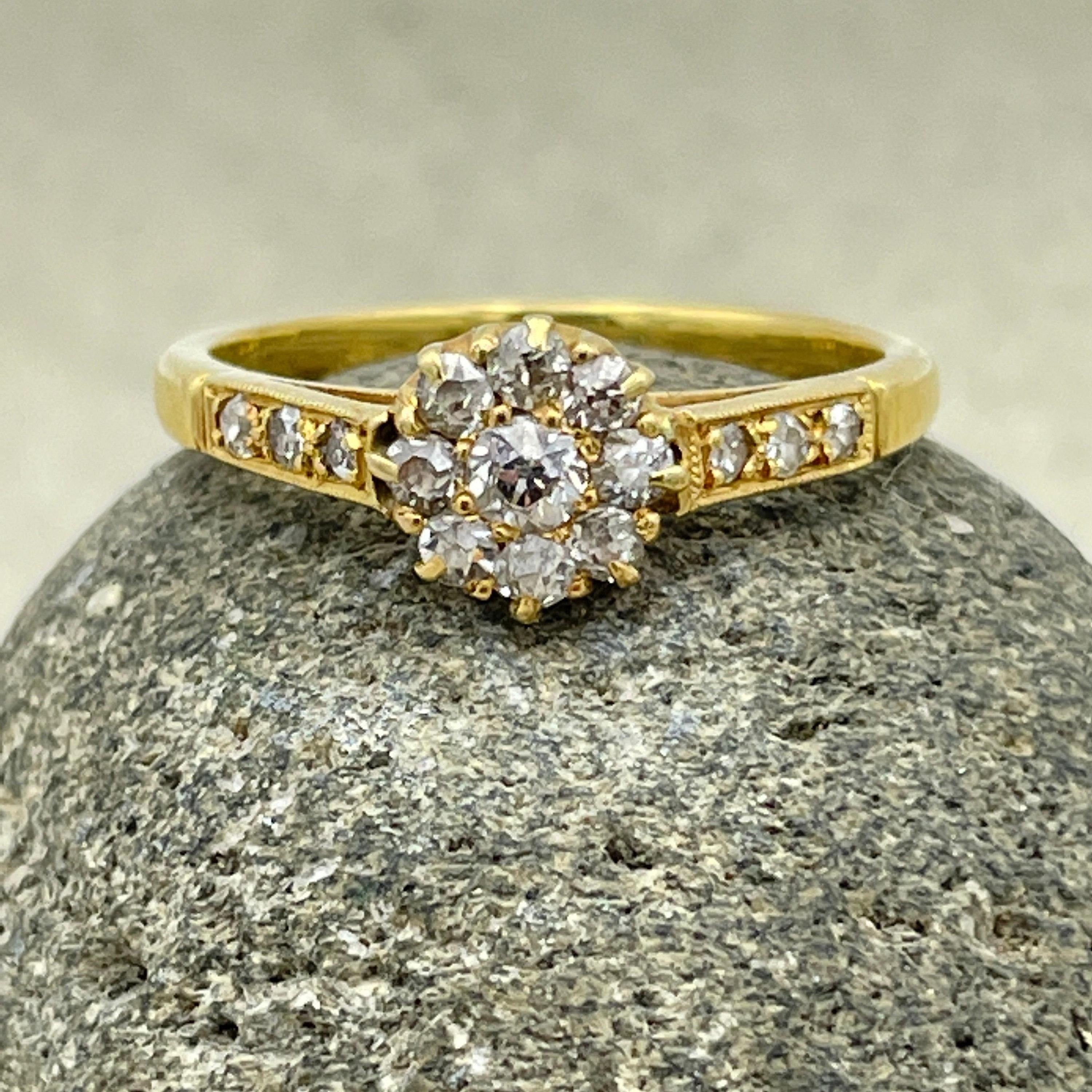 Antique 18ct gold old cut diamond cluster ring, diamond shoulders, c1910