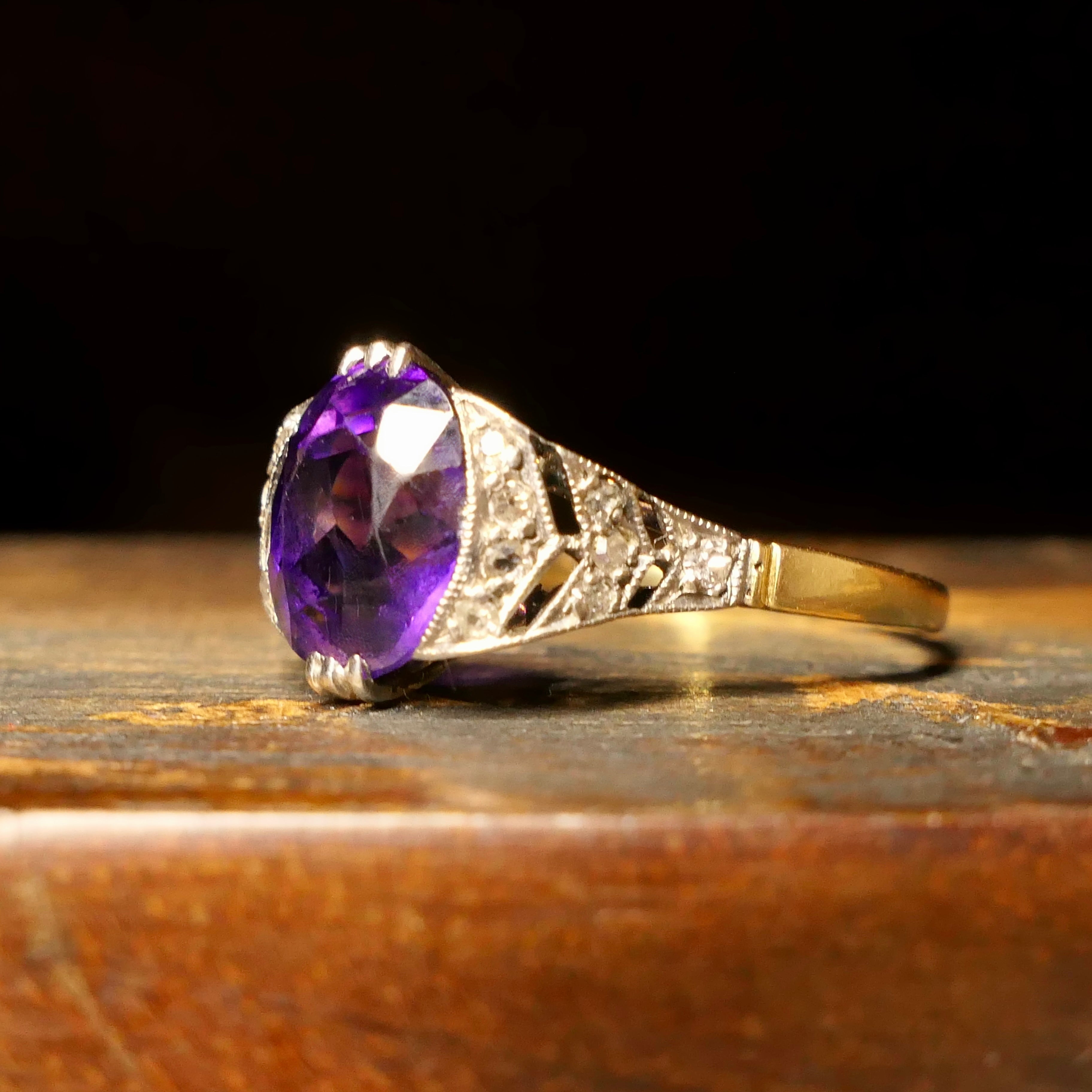 Original Art Deco, 18ct Gold & Platinum, Amethyst Solitaire Ring