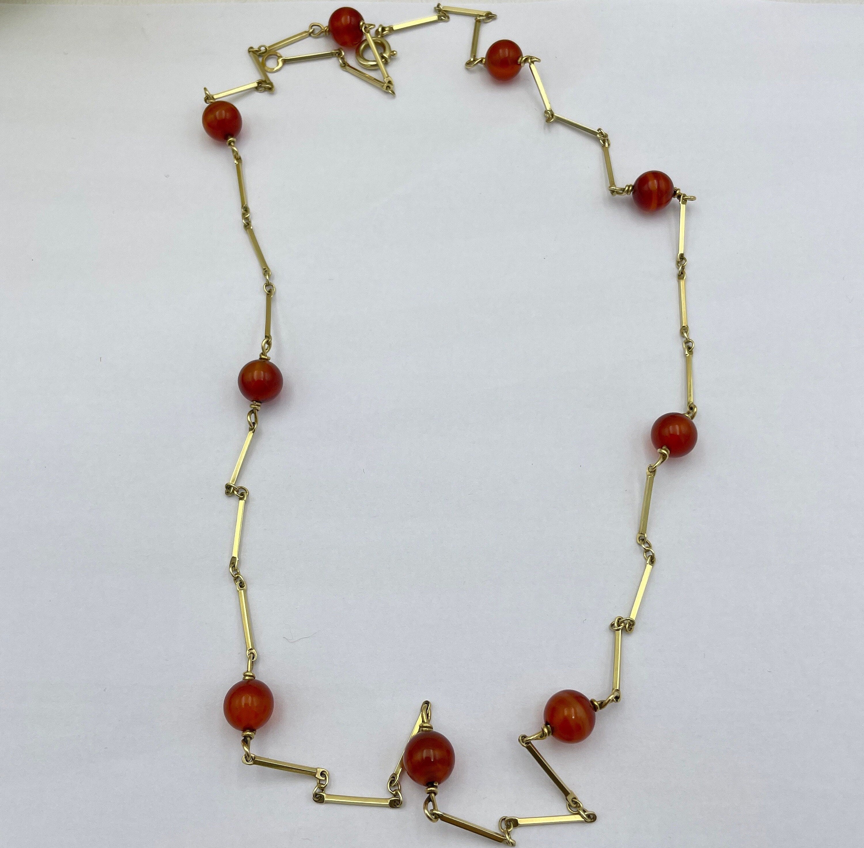 Vintage 14ct Gold and carnelian bead chain necklace