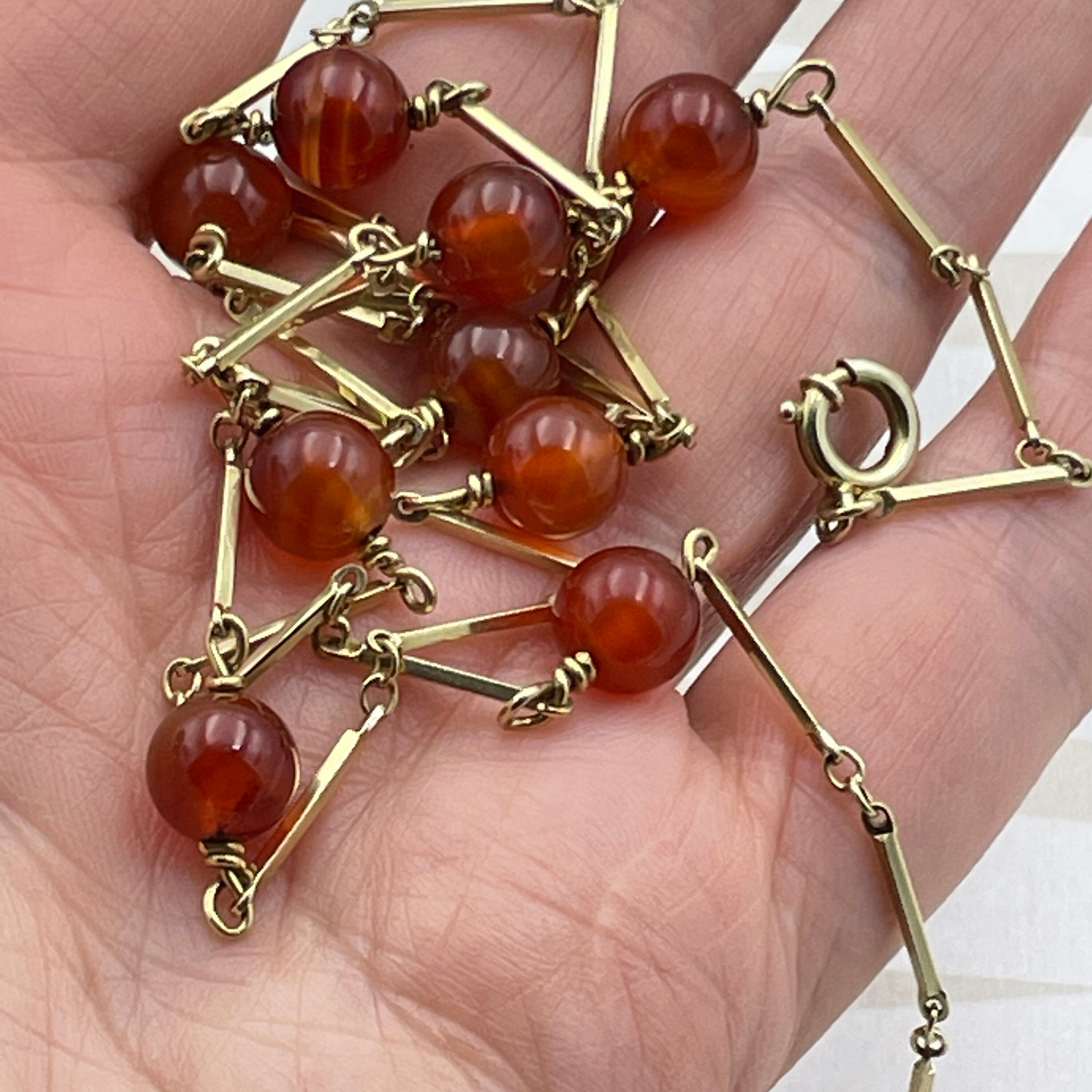 Vintage 14ct Gold and carnelian bead chain necklace