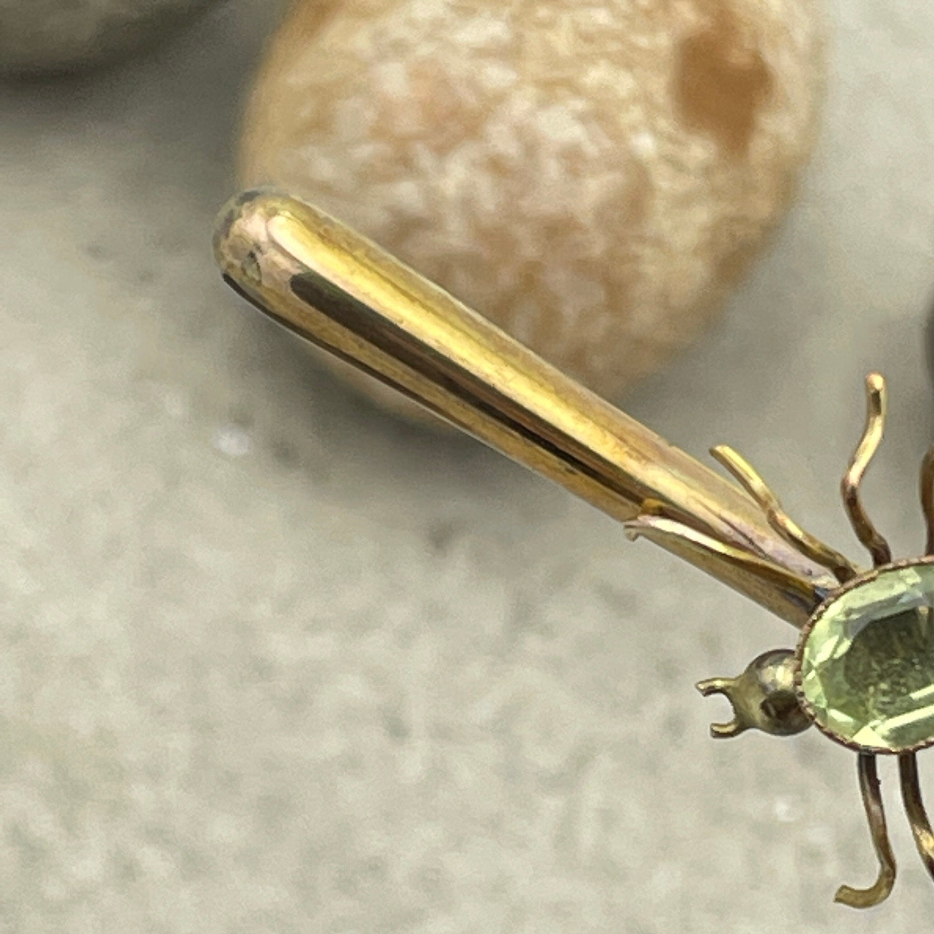 Victorian 9ct Gold peridot Spider brooch