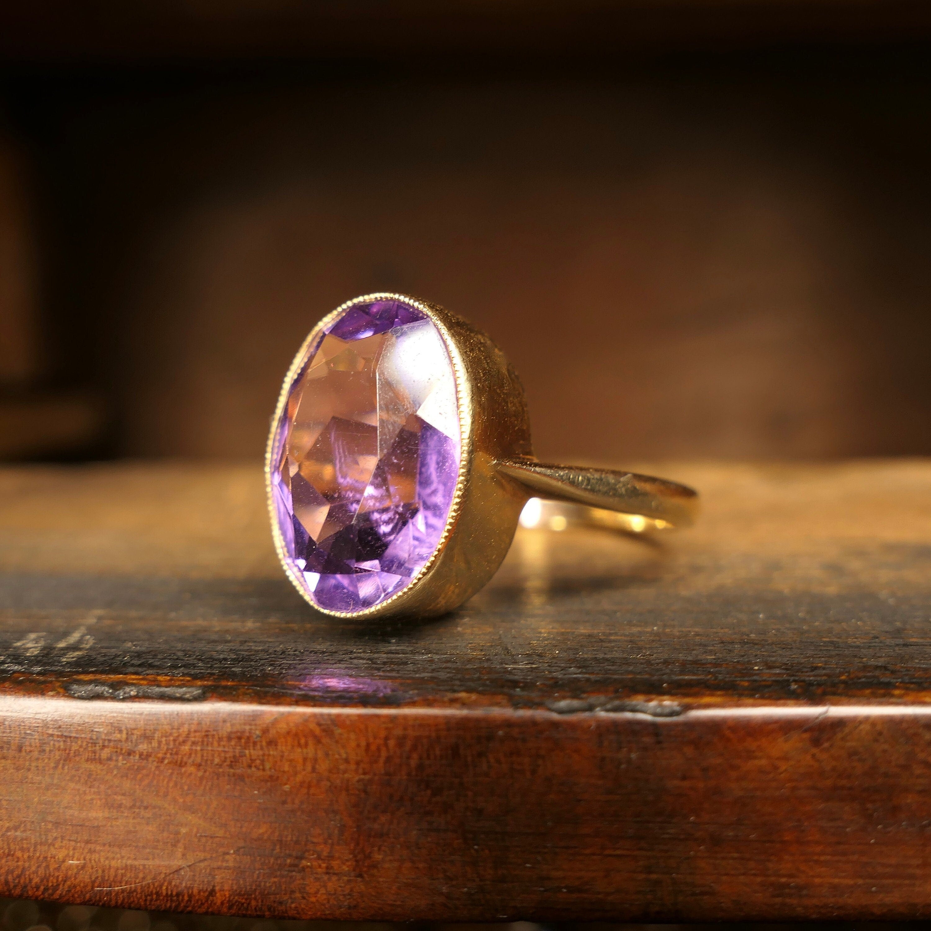 Original Art Deco 9ct Gold Amethyst solitaire ring