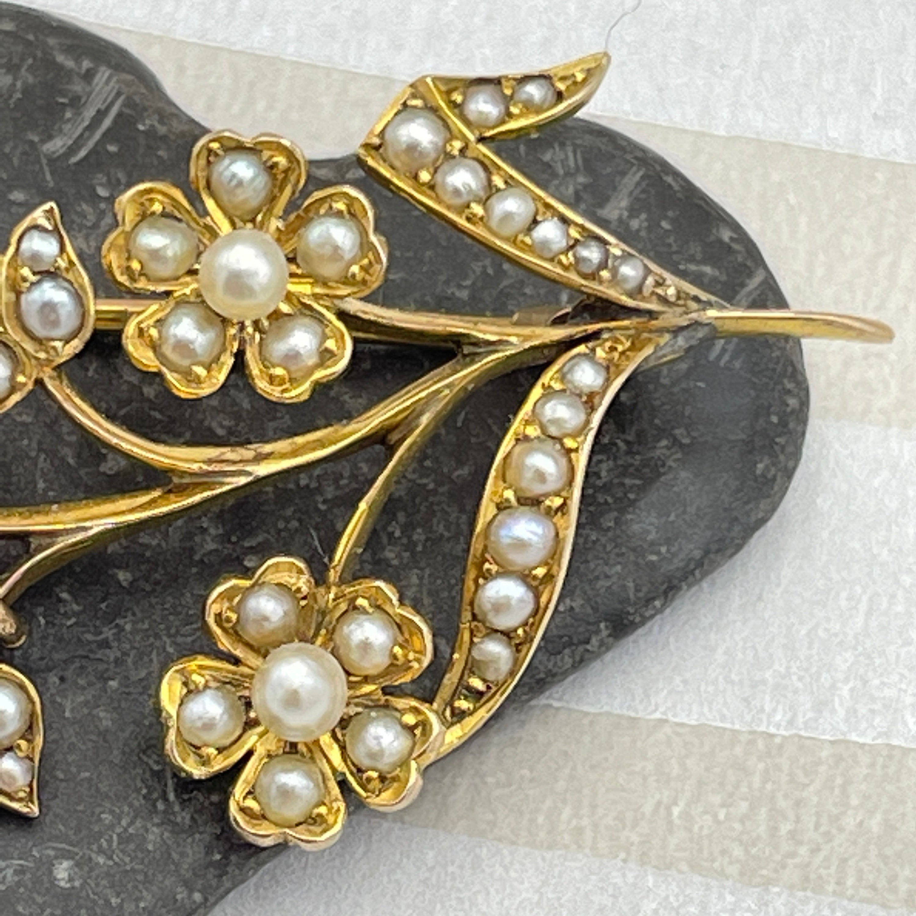 Edwardian, 9ct Gold seed Pearl floral spray brooch