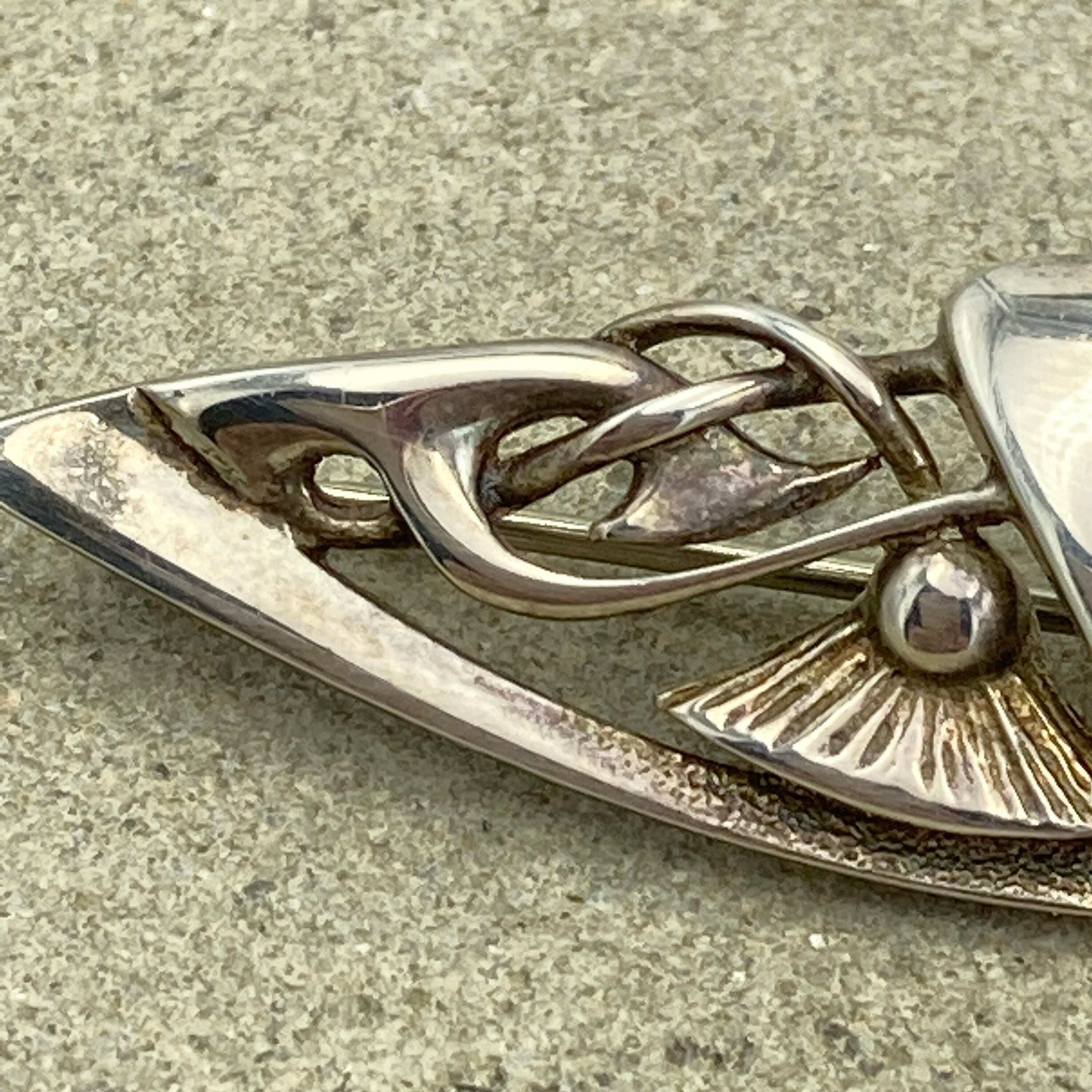 Ola gorie, celtic, thistles, sterling silver brooch
