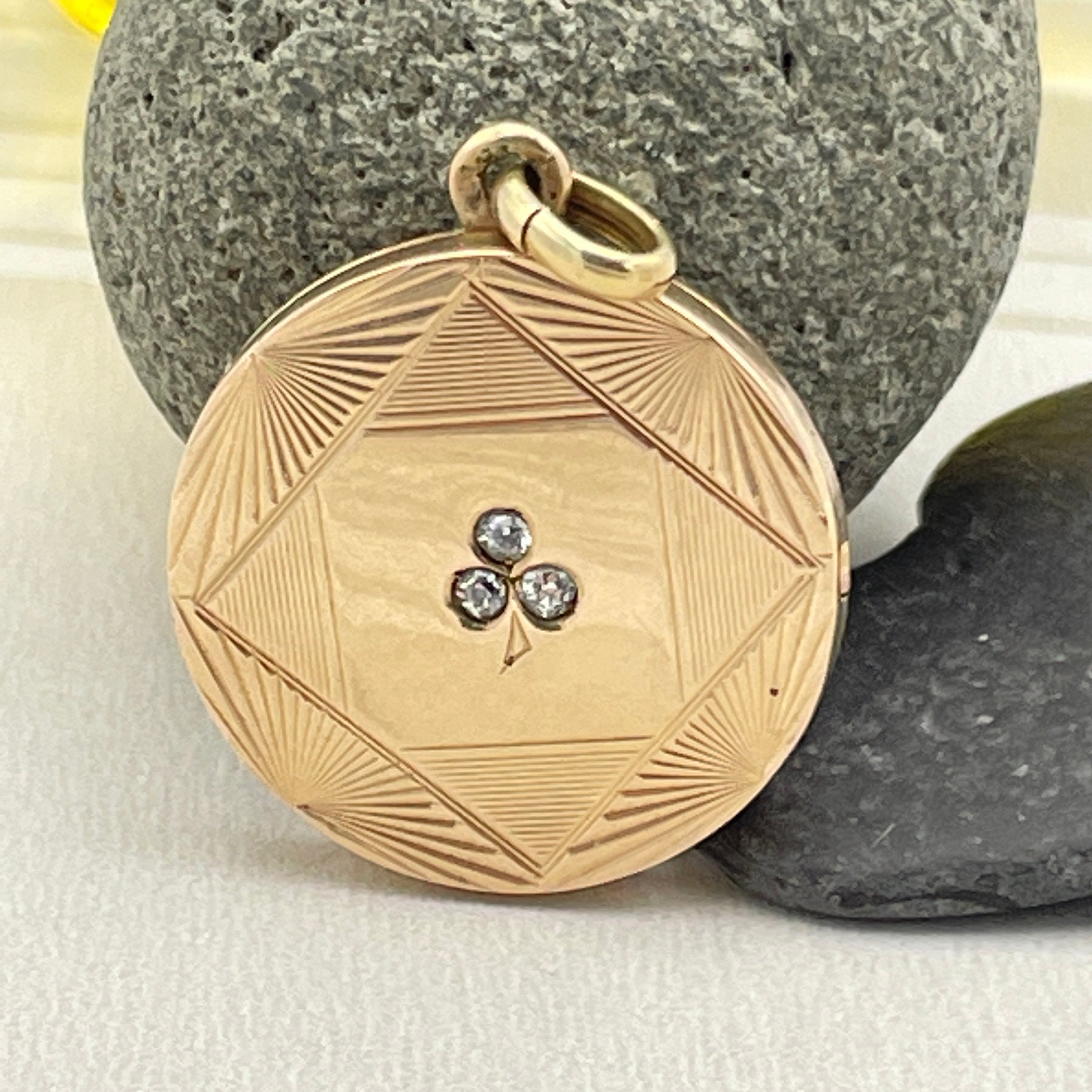 Edwardian 15ct gold, old cut diamond, shamrock locket