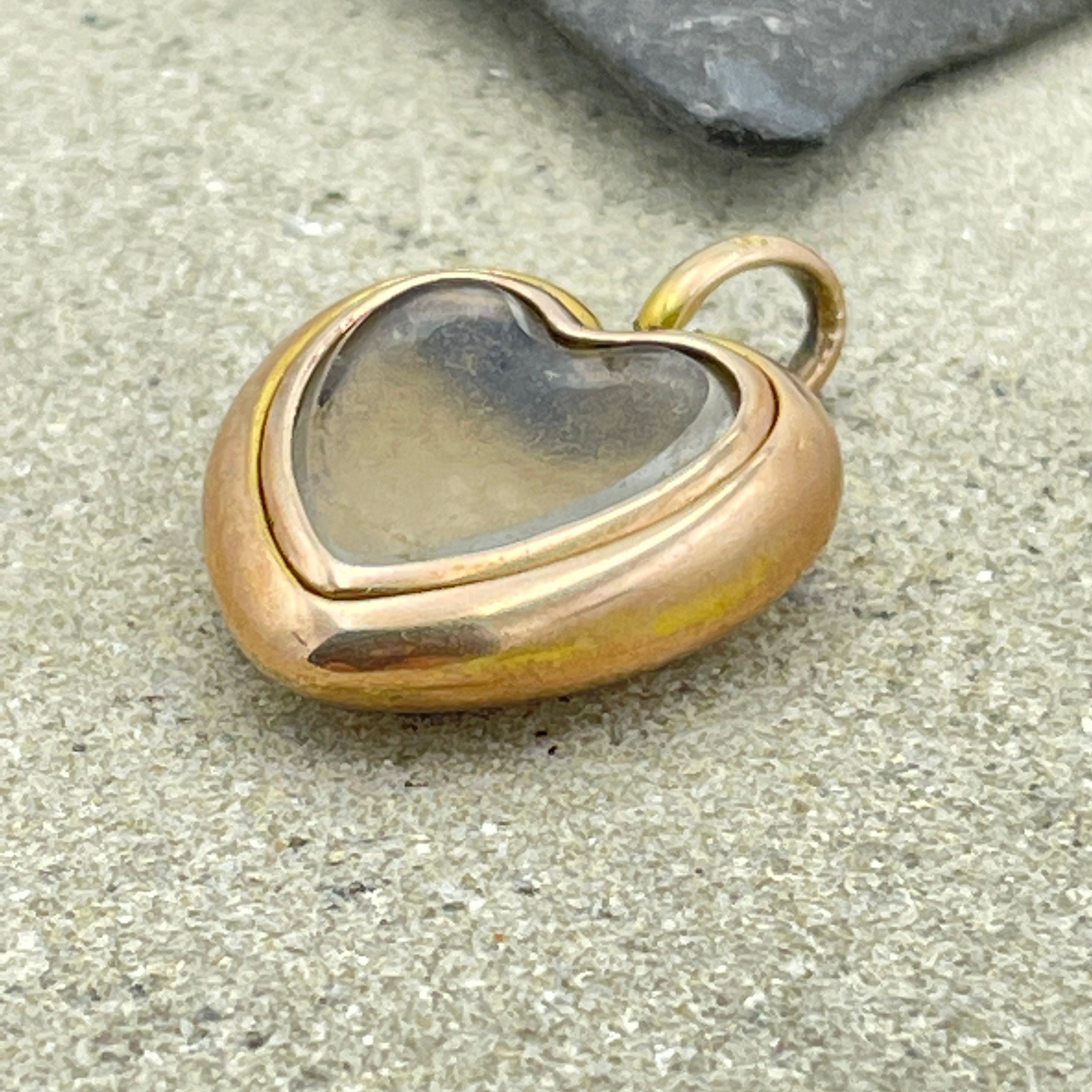 Victorian 10ct gold, heart shaped mourning locket, pendant